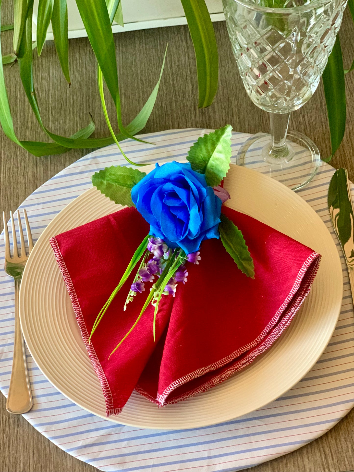 PORTATOVAGLIOLI ROSA BLU