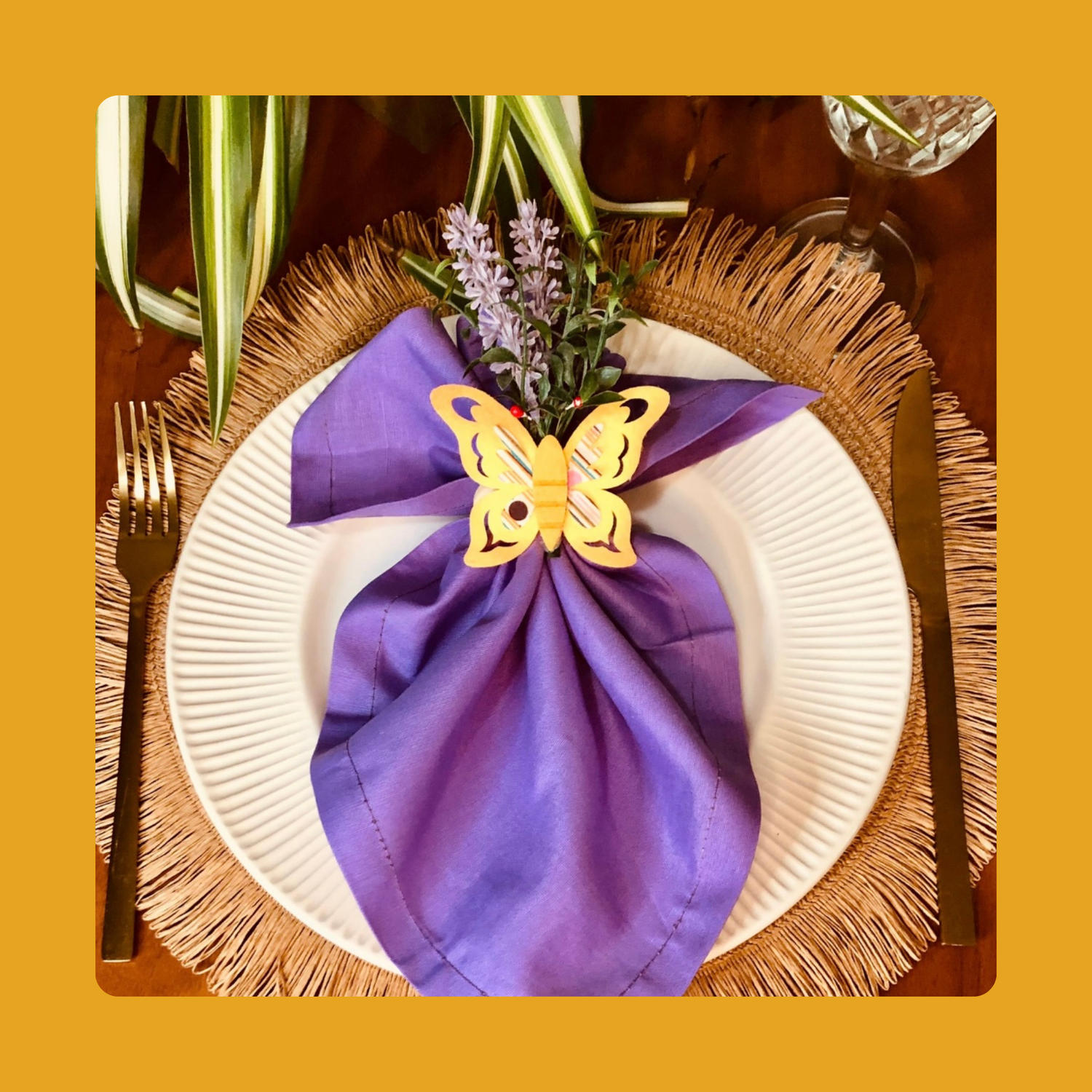 NAPKIN RINGS